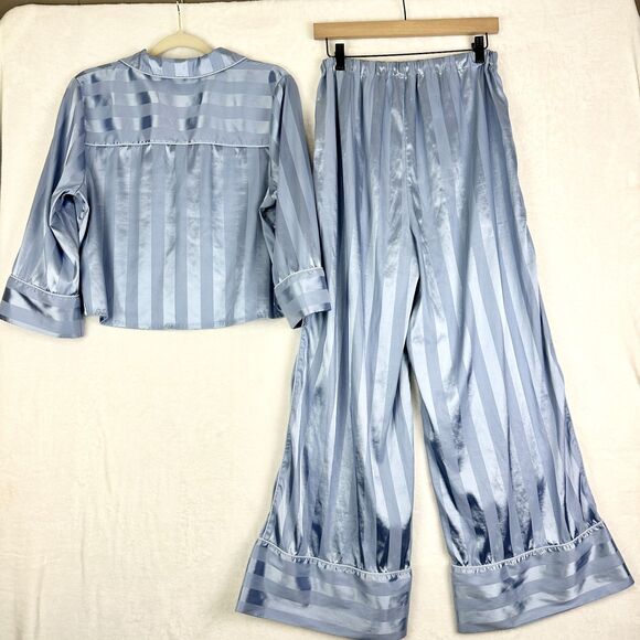 Free People Intimately Pajama Party Sleep Set Size Medium Hazy Blue Stripe Satin - Picture 4 of 9